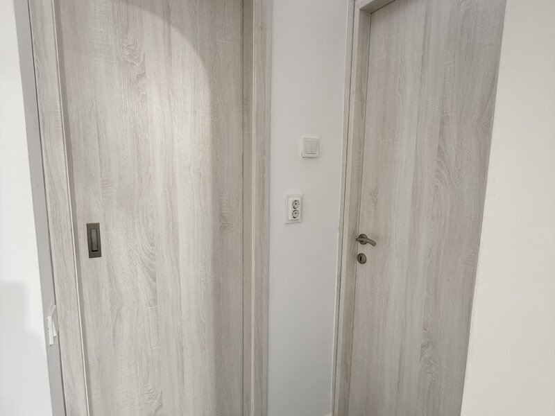 Rahova str. Vedea, decomandat, mobilat nou, et. 7 cu 2 lifturi, loc parcare