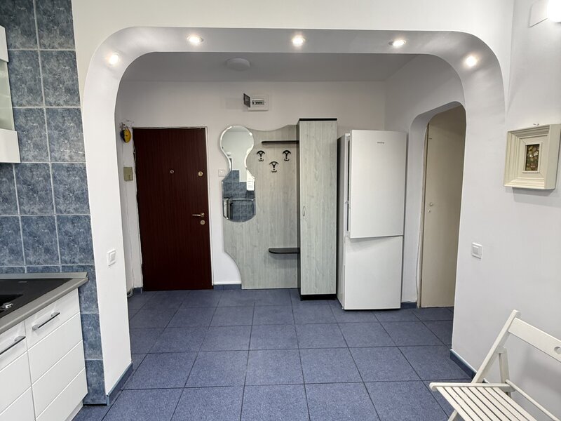 Rahova str. Vedea, decomandat, mobilat nou, et. 7 cu 2 lifturi, loc parcare